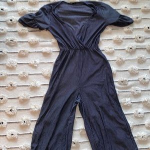 3/$45💌 Bershka Striped Jumpsuit
